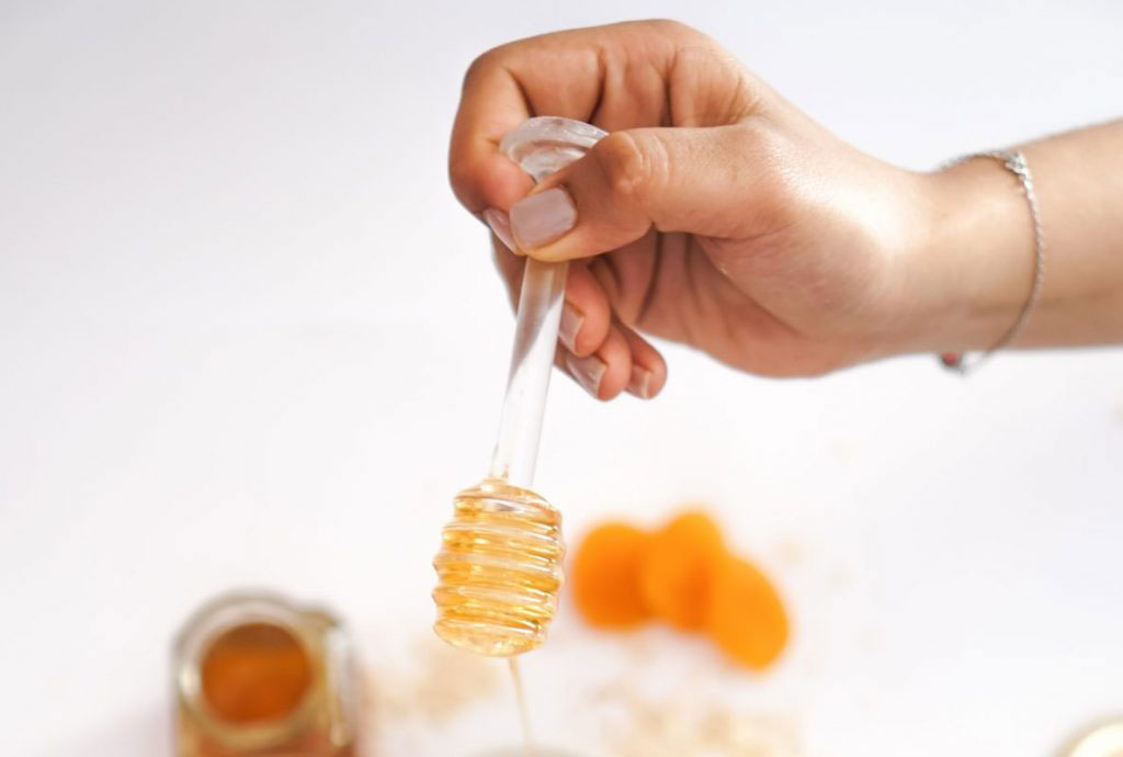 درمان عفونت واژن با عسل